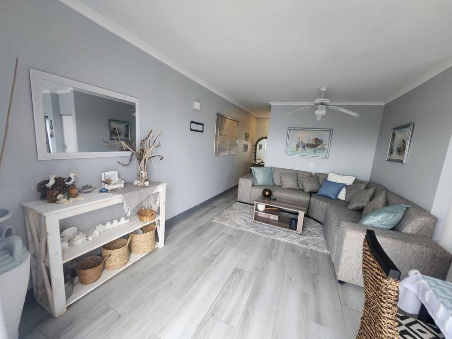Ferienwohnung Self-Catering, Sea View 2 Units Boknes Exterior foto