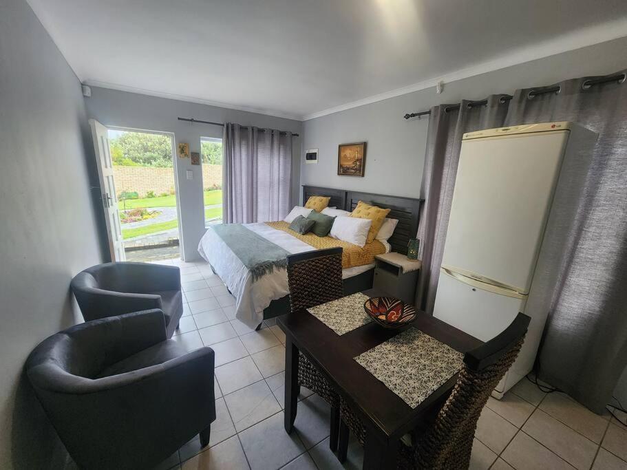 Ferienwohnung Self-Catering, Sea View 2 Units Boknes Exterior foto